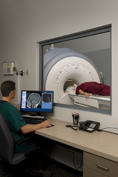 Minnetonka Imaging-MRI | 4062, 4610 Oak Grove Pkwy N, Brooklyn Park, MN 55443, USA | Phone: (612) 206-3973