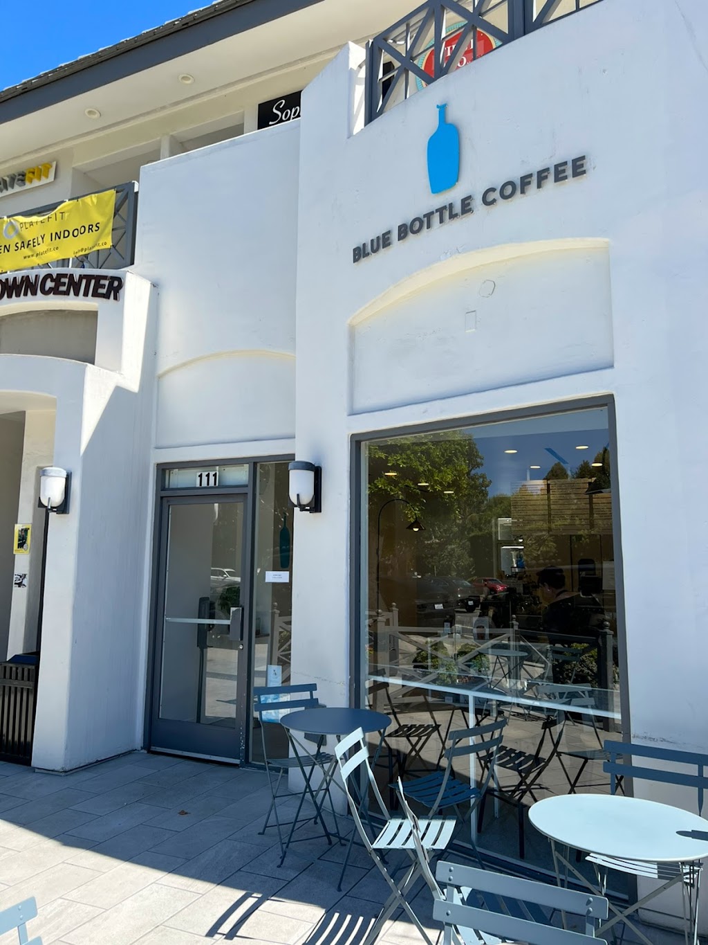 Blue Bottle Coffee | 13050 San Vicente Blvd, Los Angeles, CA 90049 | Phone: (510) 653-3394