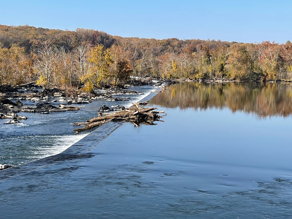 Great Falls Tavern Visitor Center | 11710 Macarthur Blvd, Potomac, MD 20854, USA | Phone: (301) 767-3714