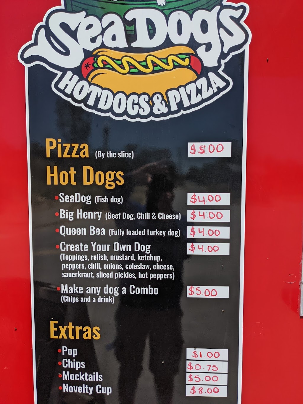 Sea Dogs Hot Dogs & Pizza | 705-899 N Lake St, Gary, IN 46403, USA | Phone: (219) 351-0046