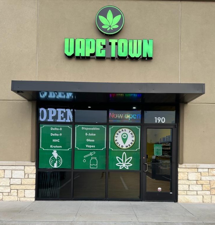 Vape Town Forney tx | 325 Marketplace Blvd #190, Forney, TX 75126, USA | Phone: (972) 357-7575