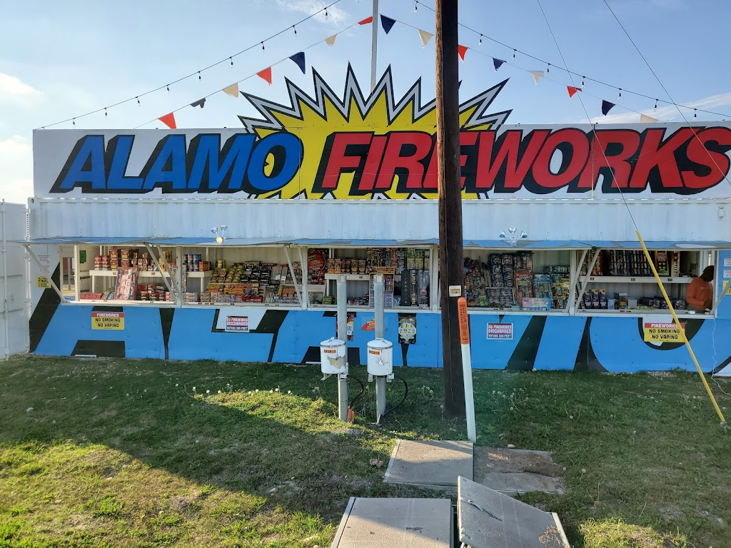 Alamo Fireworks Stand | 17001 G Cardinas Rd, Justin, TX 76247, USA | Phone: (210) 667-1106