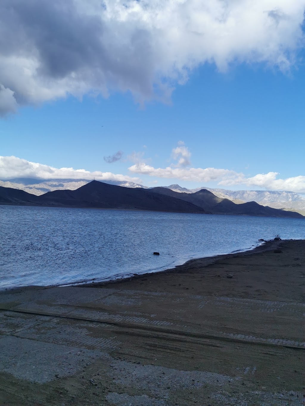 Lake Isabella Indoor and Outdoor Storage | 12050 CA-178, Mountain Mesa, CA 93240, USA | Phone: (760) 379-4842