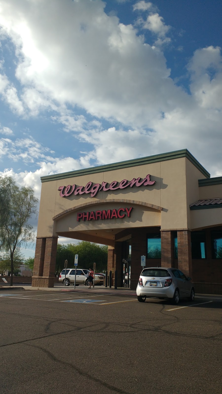 Walgreens | 1975 S Alma School Rd, Chandler, AZ 85286, USA | Phone: (480) 722-1780