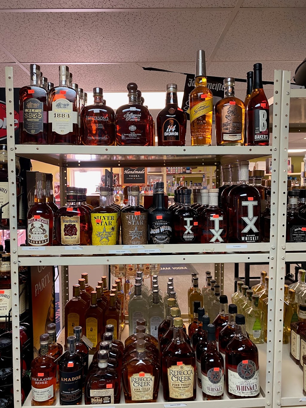 Rio Vista Liquor | 705 TX-174, Rio Vista, TX 76093, USA | Phone: (817) 373-3171