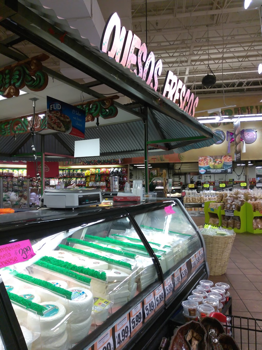 Cardenas Ranch Markets | 5833 S Central Ave, Phoenix, AZ 85040, USA | Phone: (602) 268-7166