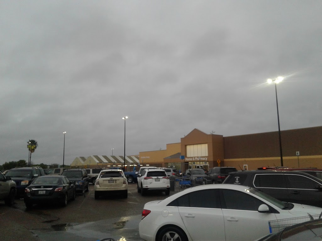Walmart Supercenter | 2701 E Main St, Alice, TX 78332, USA | Phone: (361) 668-0441