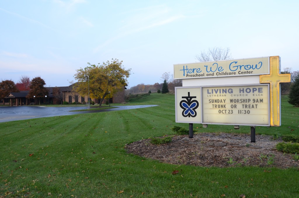 Living Hope Lutheran Church | 851 W Dekora St, Saukville, WI 53080, USA | Phone: (262) 284-7177