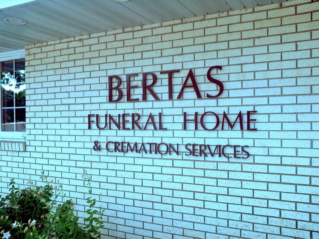 Bertas Funeral Home | 200 W 3rd St, Chaska, MN 55318, USA | Phone: (952) 448-2137