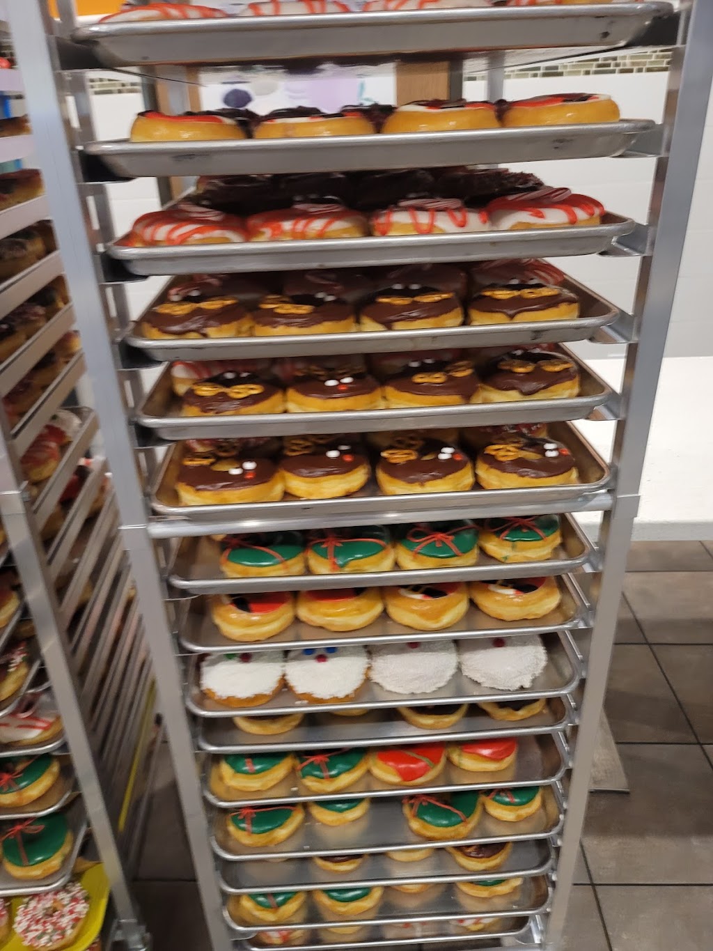 Pk Donuts | 602 S Brea Blvd, Brea, CA 92821 | Phone: (714) 257-9510