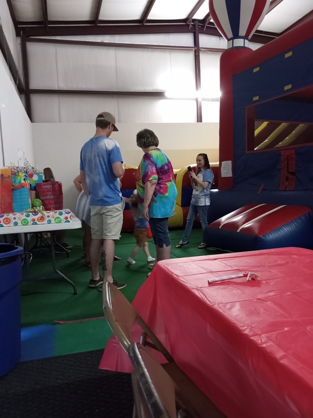 Sonnys Family Fun Center | 25455 AL-69, Jasper, AL 35504, USA | Phone: (205) 387-7869