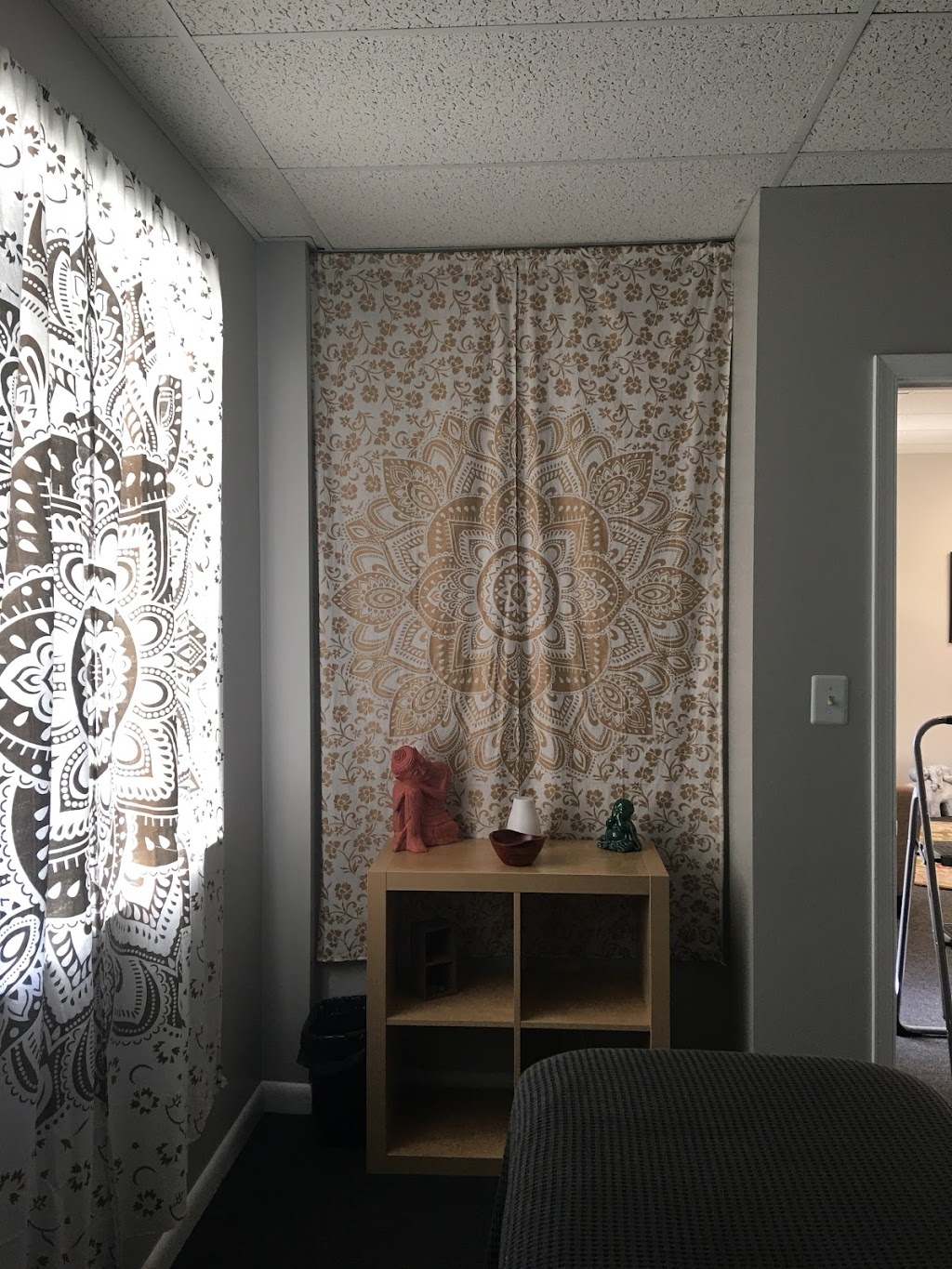 Healing Thyme Therapeutic Massage and Wellness Center | 580 Bellerive Rd #5c, Annapolis, MD 21409, USA | Phone: (410) 570-7458