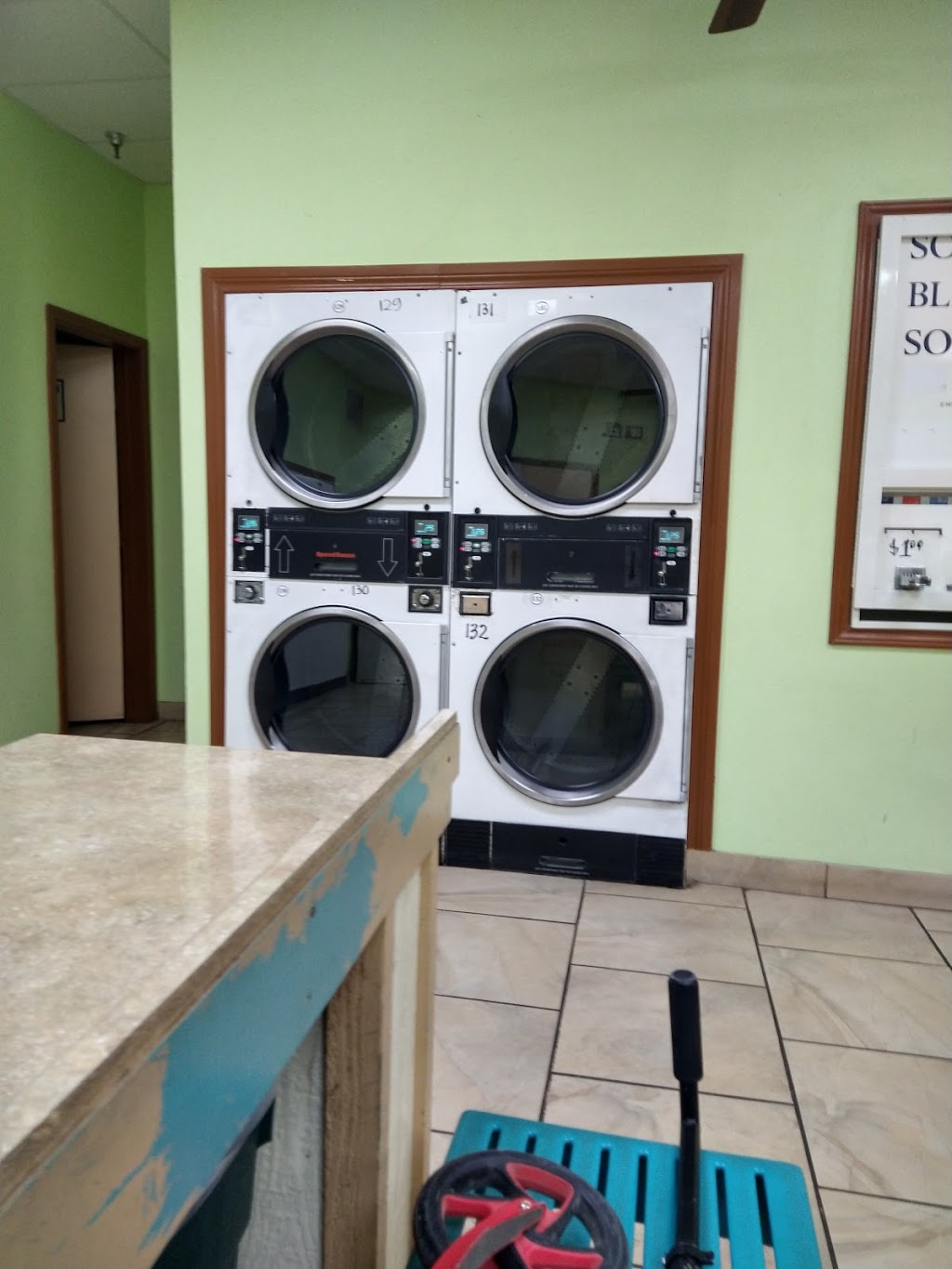 Kwik Spin Laundry | Carrollton, TX 75007 | Phone: (972) 530-0191