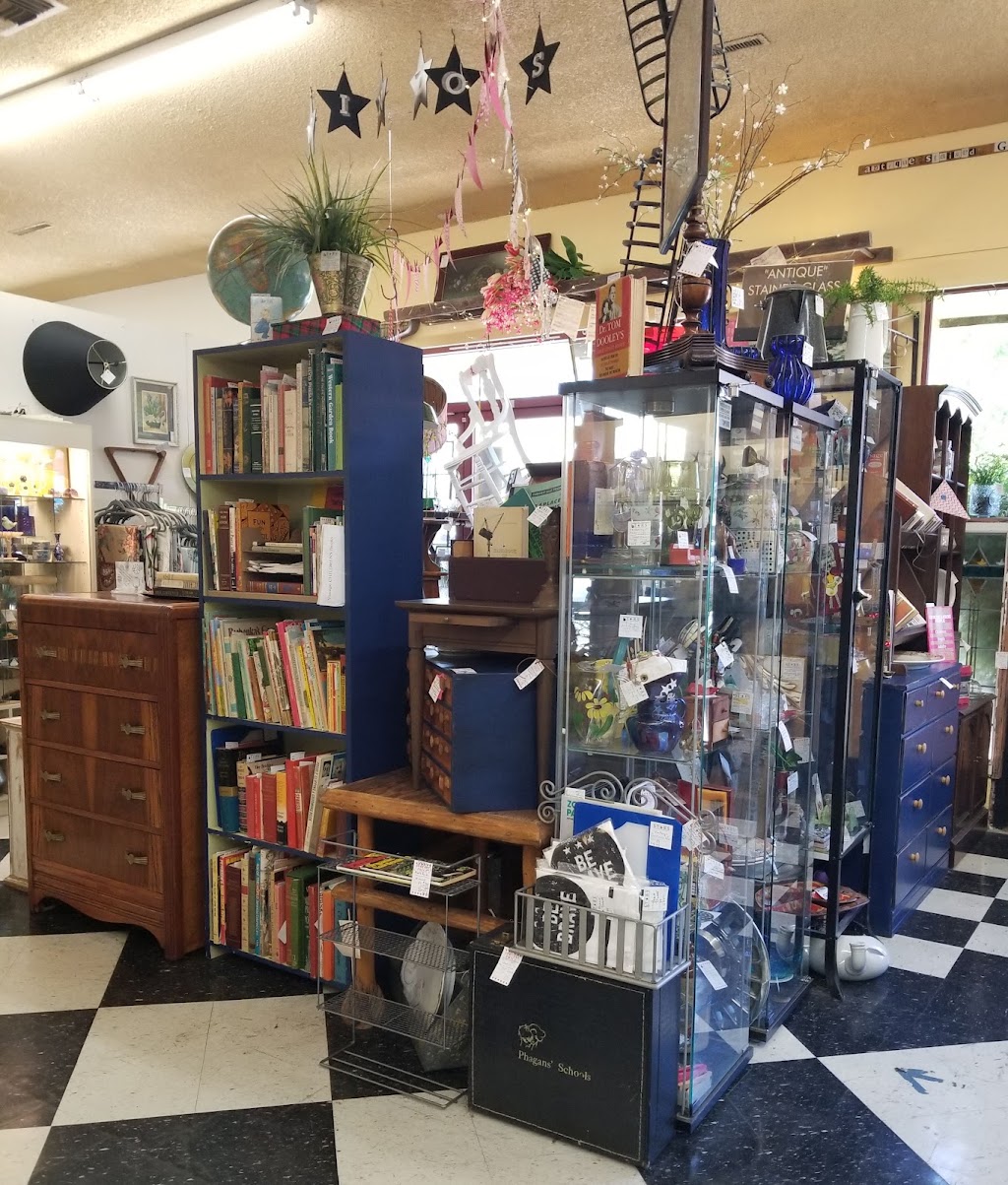 Stars & Splendid Antiques Mall | 7030 SE Milwaukie Ave, Portland, OR 97202, USA | Phone: (503) 235-5990