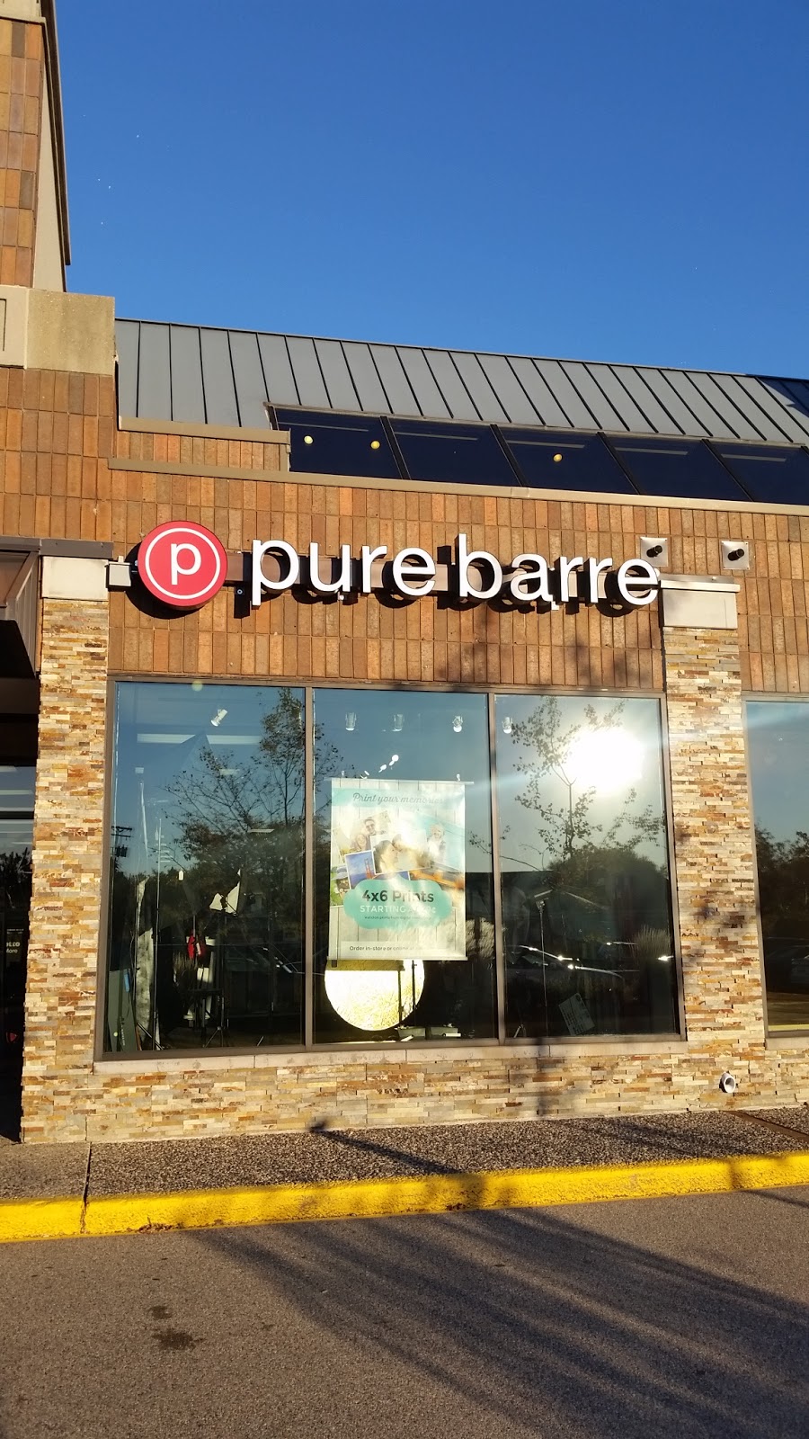 Pure Barre | 7101 France Ave S Suite 201, Edina, MN 55435, USA | Phone: (952) 928-3000