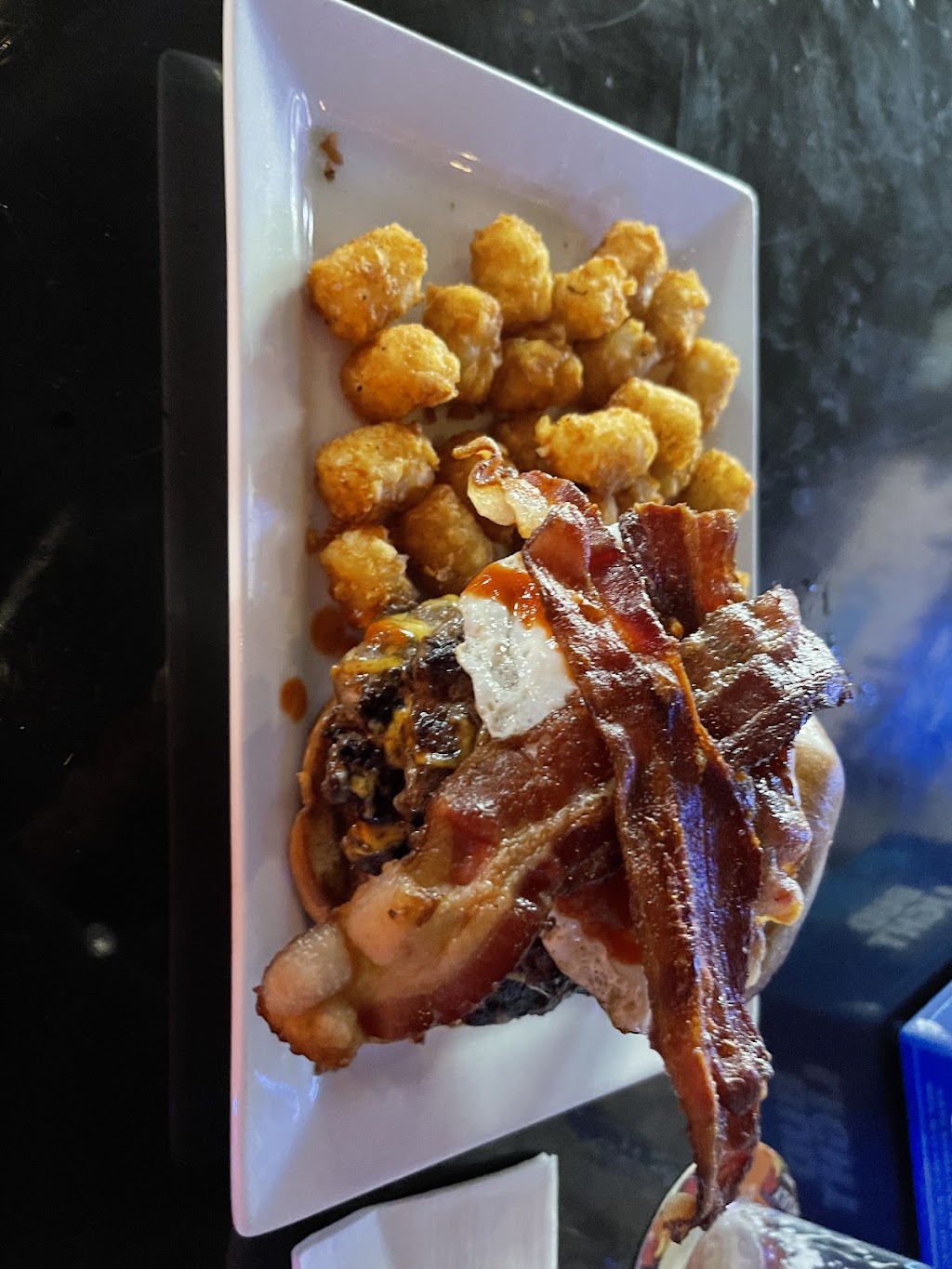 Cove Lounge & Grille | 3525 N 147th St, Omaha, NE 68116, USA | Phone: (402) 932-3135