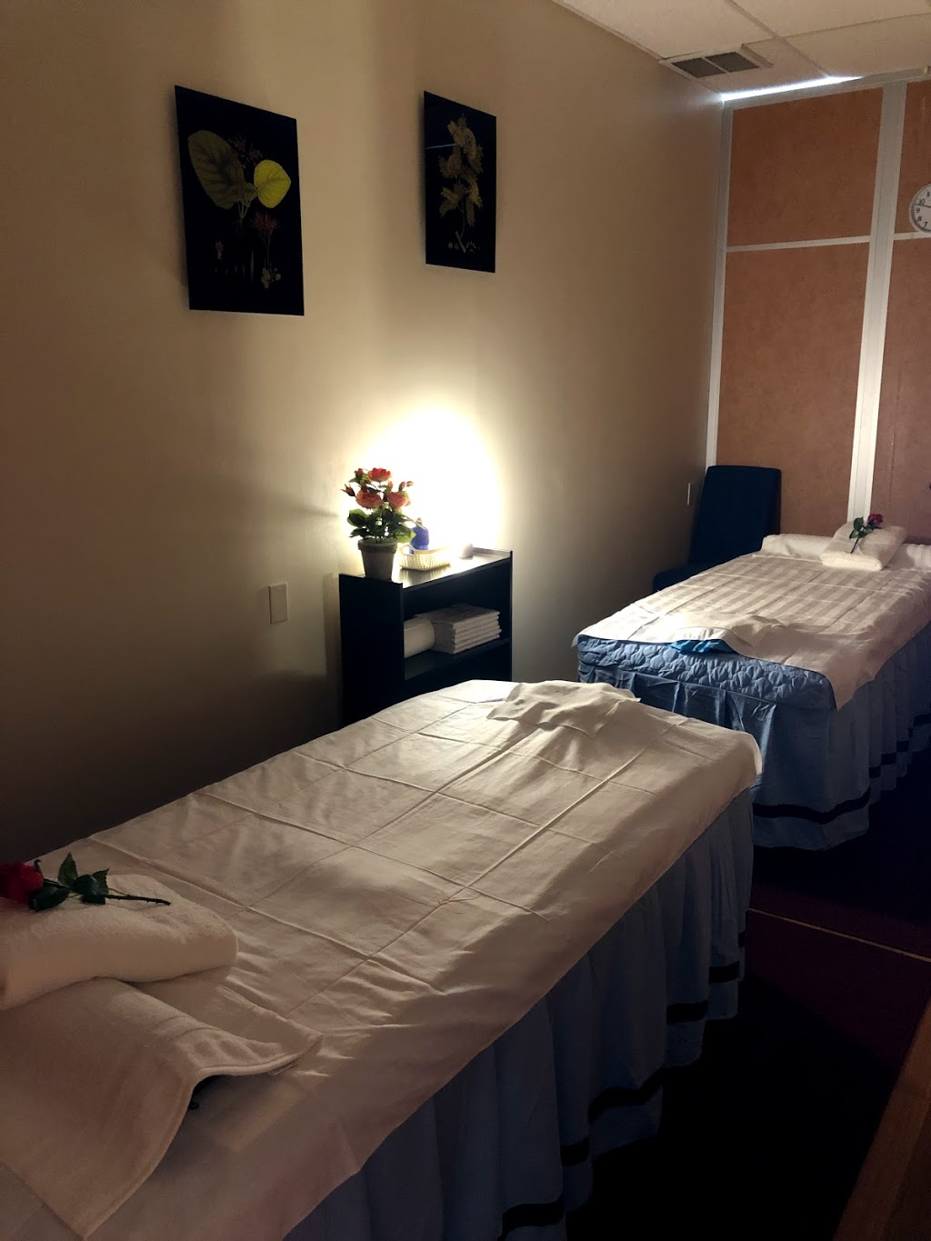 Body and Mind Massage Spa | 12715 Warwick Blvd suite u, Newport News, VA 23606, USA | Phone: (757) 782-4115