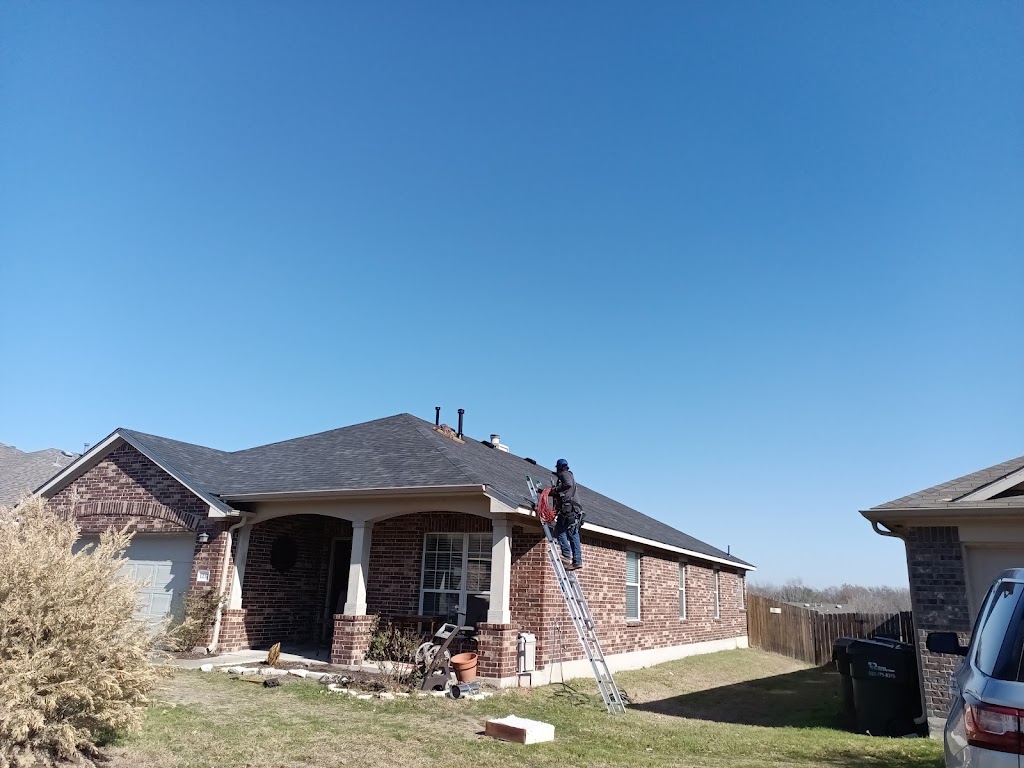 Rodrigos Roofing | 225 Turkey Run, Cedar Creek, TX 78612, USA | Phone: (512) 632-4409