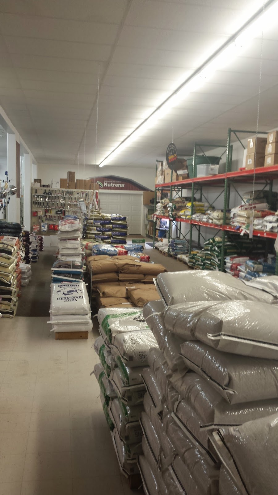 BDK Hardware, Lumber and Feed | 660 W Main St, Blanchester, OH 45107, USA | Phone: (937) 783-3276