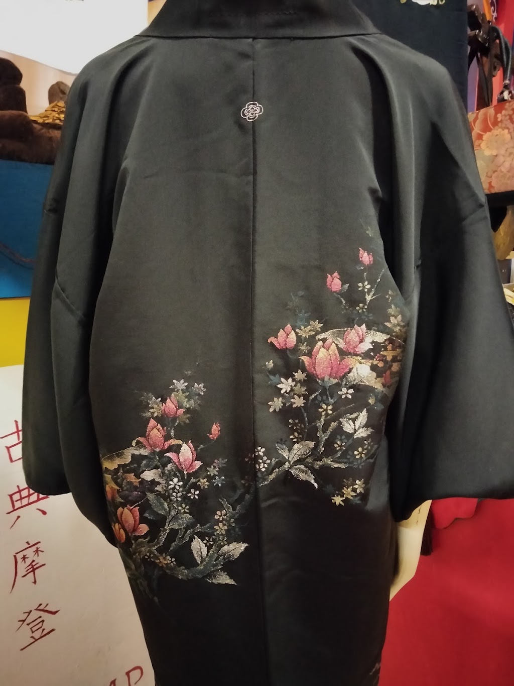 Simply China Clothing | 719 W Gate City Blvd E, Greensboro, NC 27403, USA | Phone: (336) 255-4041