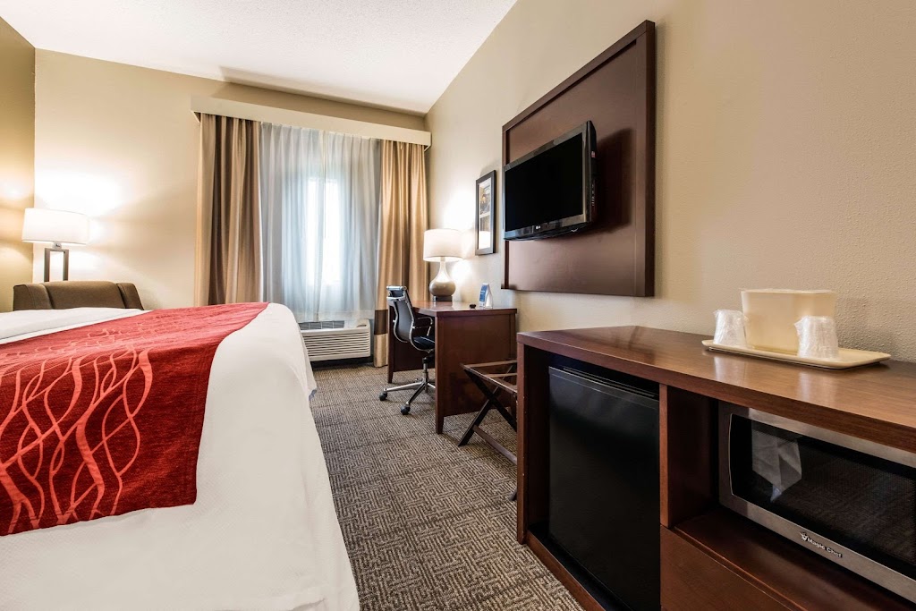 Comfort Inn & Suites Streetsboro - Kent | 9172 Market Square Dr, Streetsboro, OH 44241, USA | Phone: (330) 422-6446