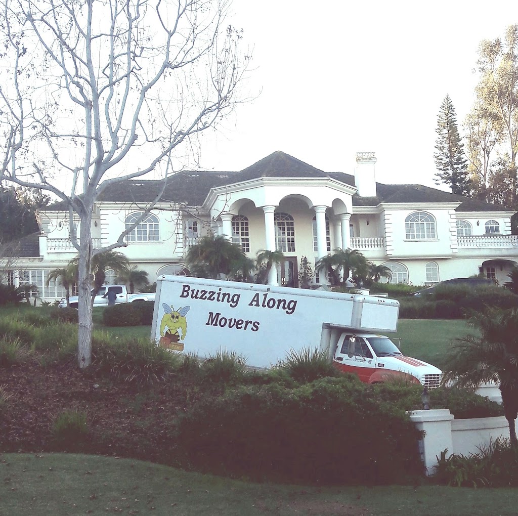 Buzzing Along Movers | 560 Greenbrier Dr, Oceanside, CA 92054, USA | Phone: (760) 687-6790