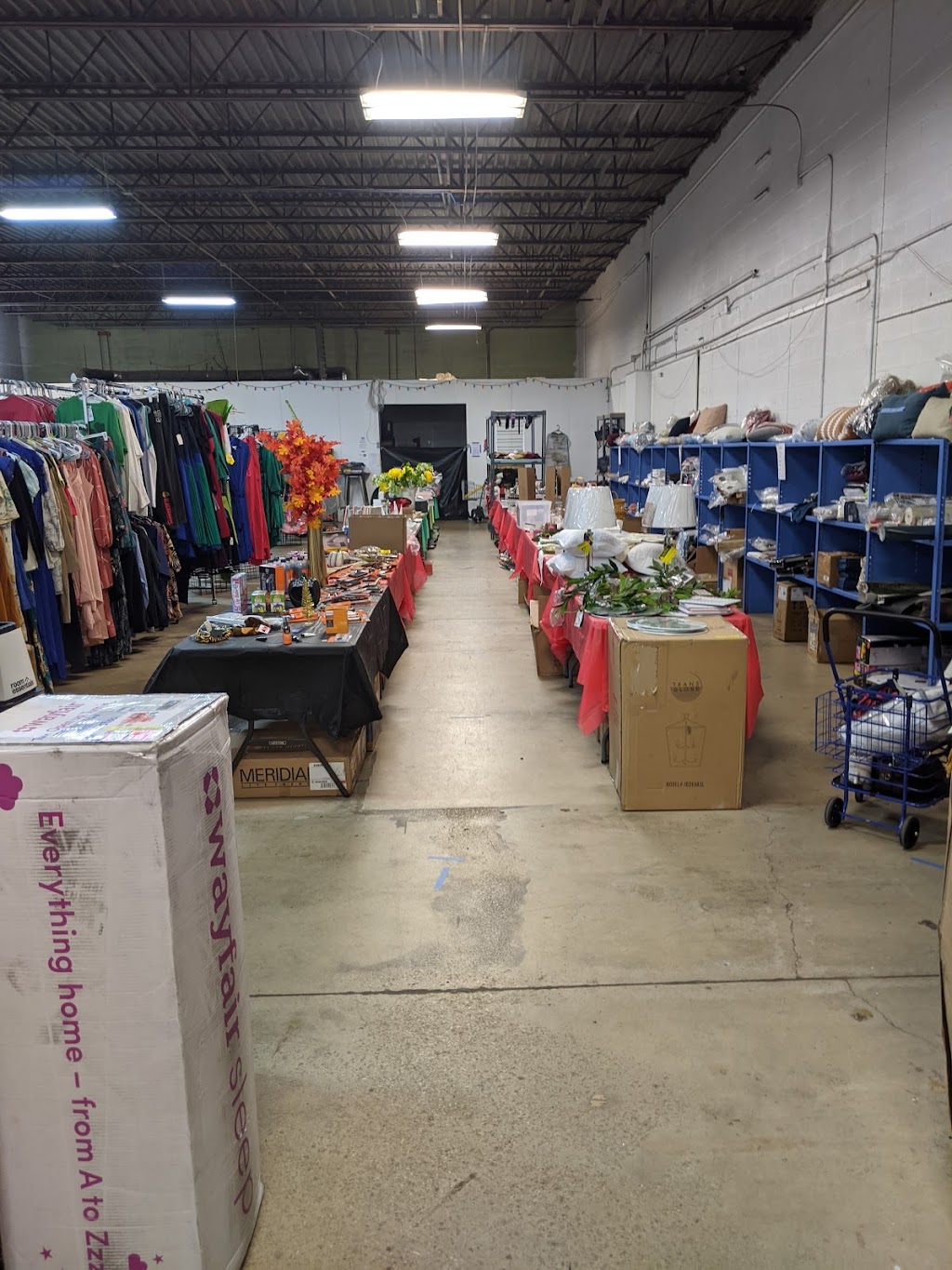 bins2bargains | 10735 Ravenna Rd Unit 400, Twinsburg, OH 44087, USA | Phone: (330) 592-5384