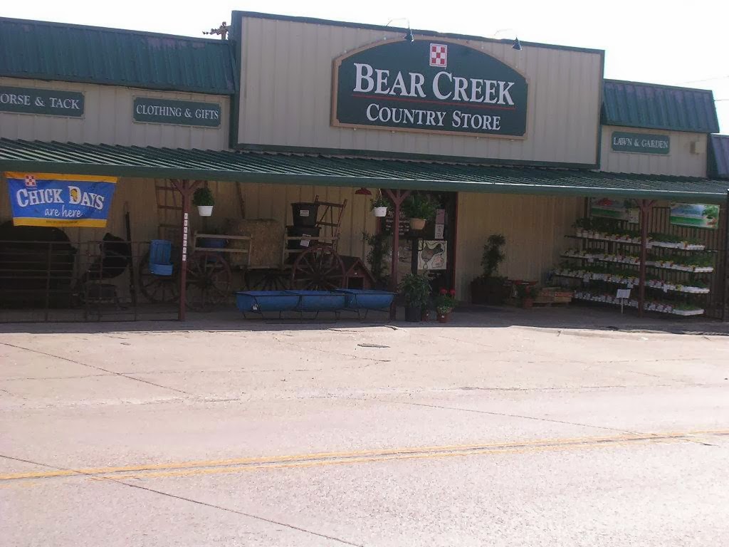 Bear Creek Country Store - Leonard, TX | 201 W Fannin St, Leonard, TX 75452, USA | Phone: (903) 587-0385