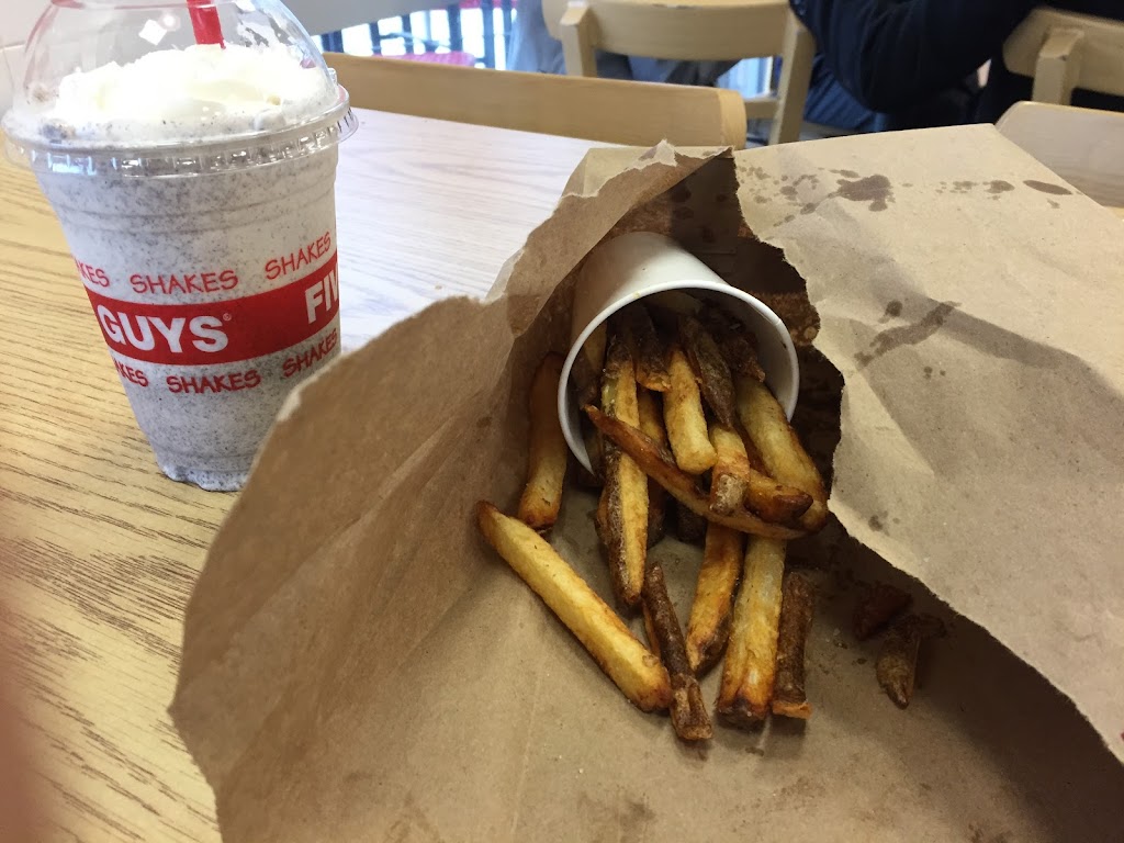 Five Guys | 5223 NE Antioch Rd, Kansas City, MO 64119, USA | Phone: (816) 453-4141