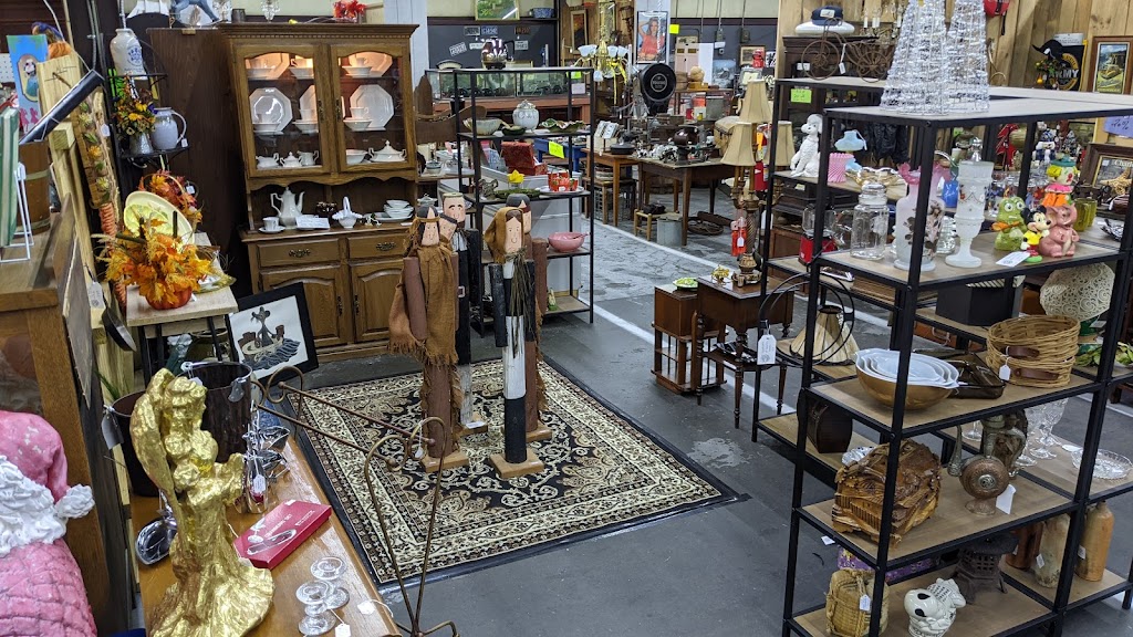 Mountain View Antiques | 121 Shannon Bradley Rd, Gastonia, NC 28052, USA | Phone: (704) 671-2107