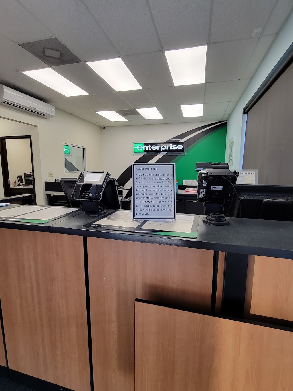 Enterprise Rent-A-Car | 730 Garth Brooks Blvd, Yukon, OK 73099, USA | Phone: (405) 354-1666