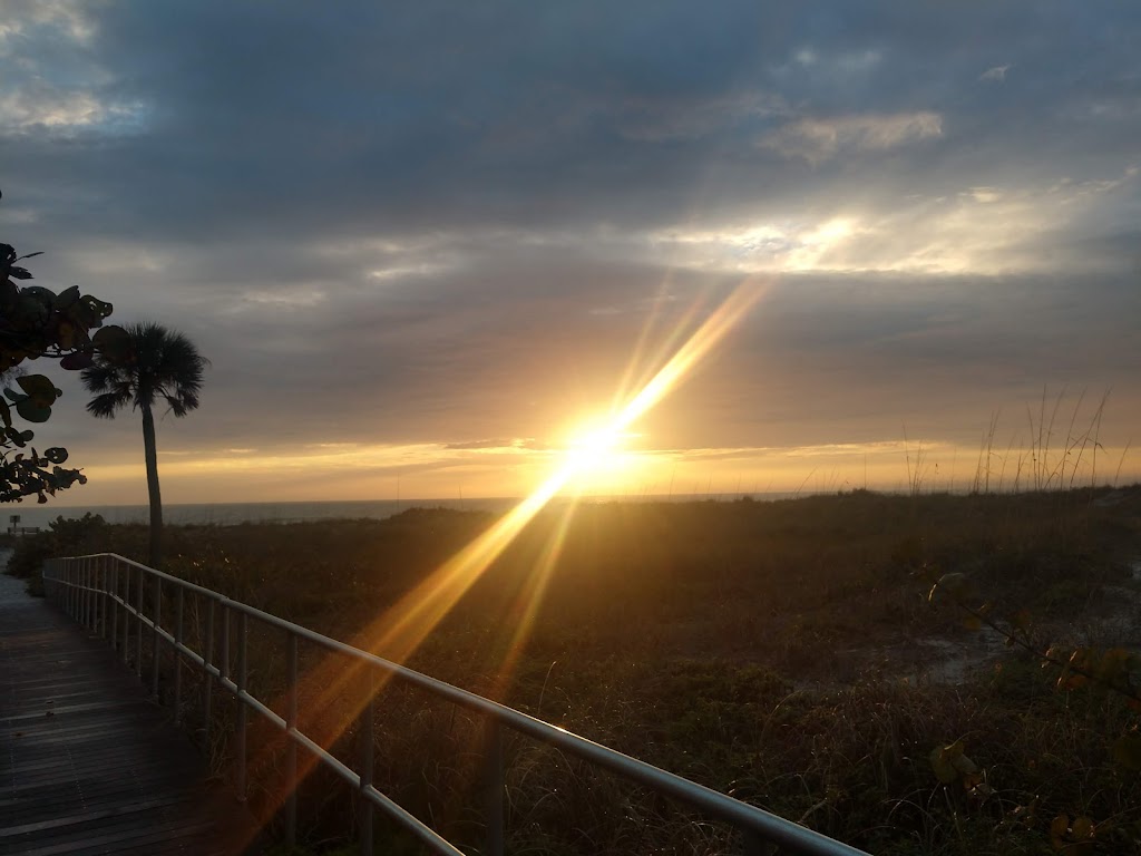 Madeira Beach Cottages | 13200 Gulf Blvd, Madeira Beach, FL 33708, USA | Phone: (727) 639-8000 Madeira Beach Cottages | 13200 Gulf Blvd, Madeira Beach, FL 33708, USA | Phone: (727) 639-8000