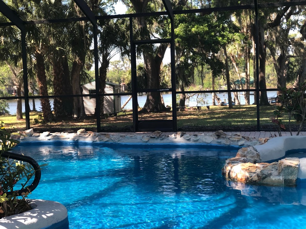 Riverbend Retreat - Fla. | 10200 Elbow Bend Rd, Riverview, FL 33578, USA | Phone: (727) 421-9512