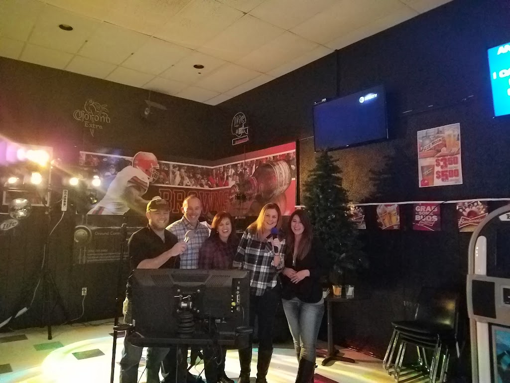 Spins Bowl Akron | 2911 E Waterloo Rd, Akron, OH 44312, USA | Phone: (330) 628-4822