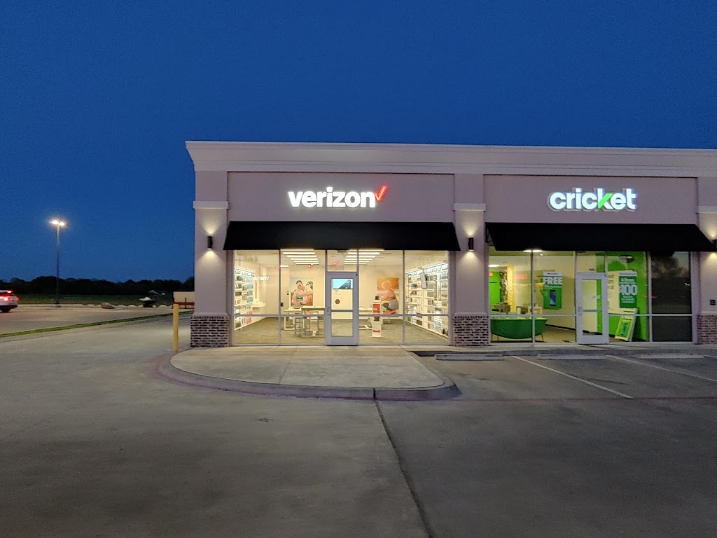 Verizon | 2008 TX-121 Ste 500, Bonham, TX 75418, USA | Phone: (903) 765-6300