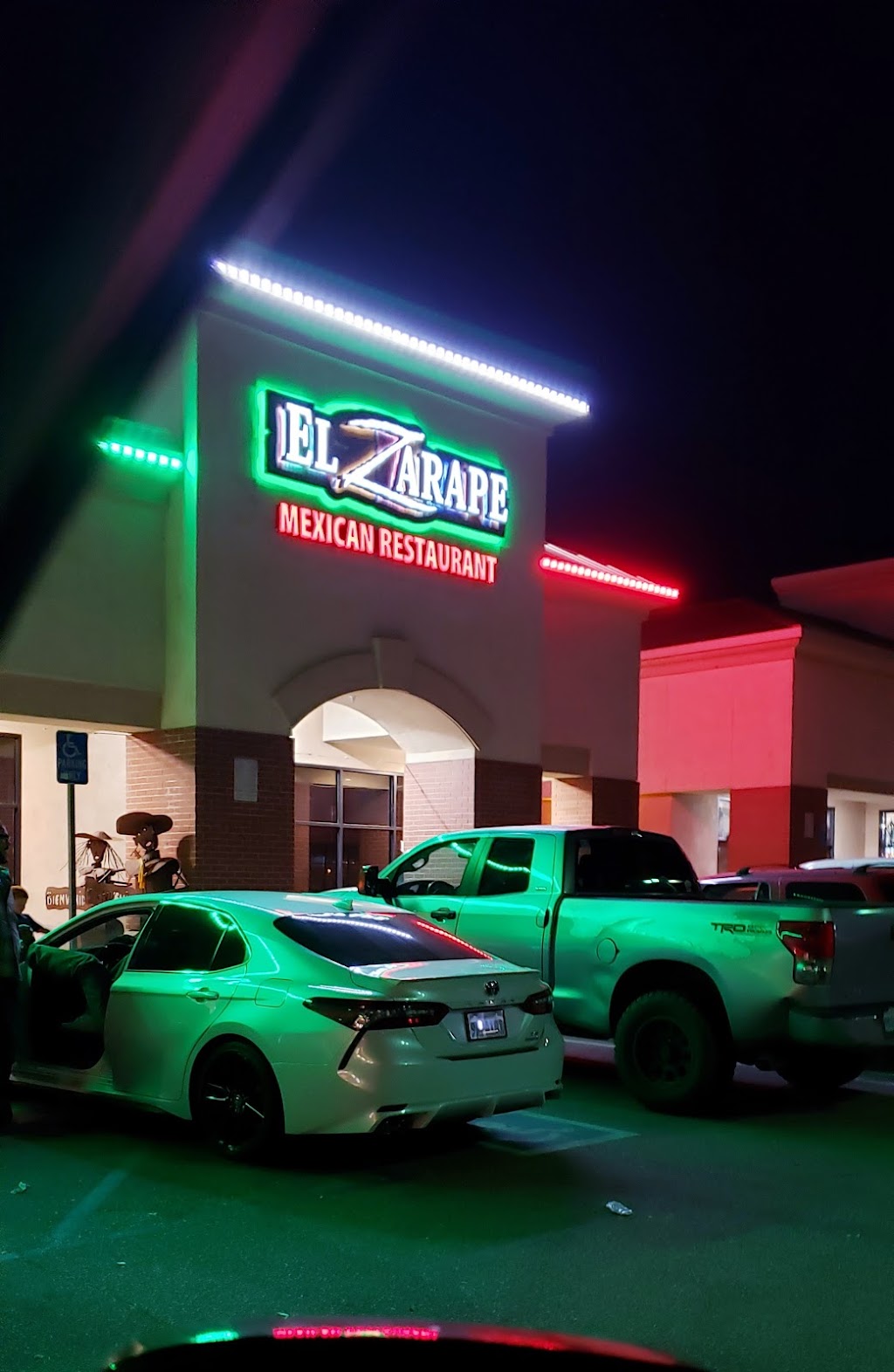 El Zarape Mexican Restaurant | 4270 E Florida Ave, Hemet, CA 92544, USA | Phone: (951) 260-3674