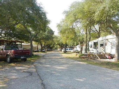 Hooked Up RV Park Inc | 2020 North, TX-35 BUS, Aransas Pass, TX 78336, USA | Phone: (361) 758-5348