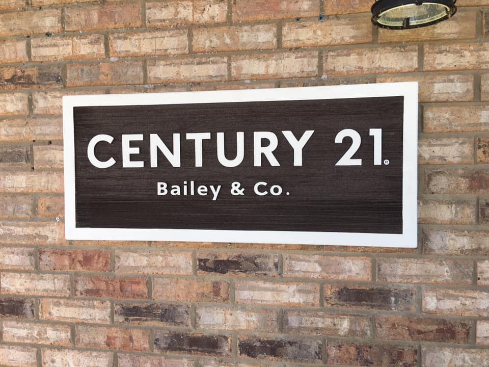 Century 21 OFallon Real Estate | 8 Eagle Center, OFallon, IL 62269, USA | Phone: (618) 877-7653