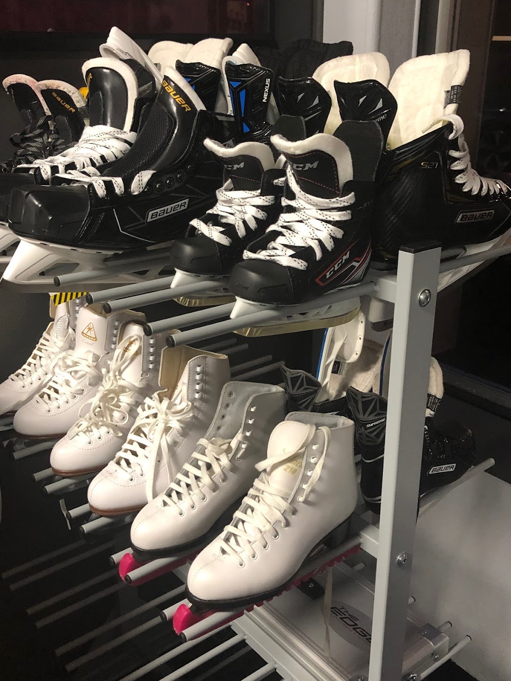 The Edge Skate Sharpening & Profiling | 1510 Central Ave #101, Colonie, NY 12205, USA | Phone: (518) 360-1200