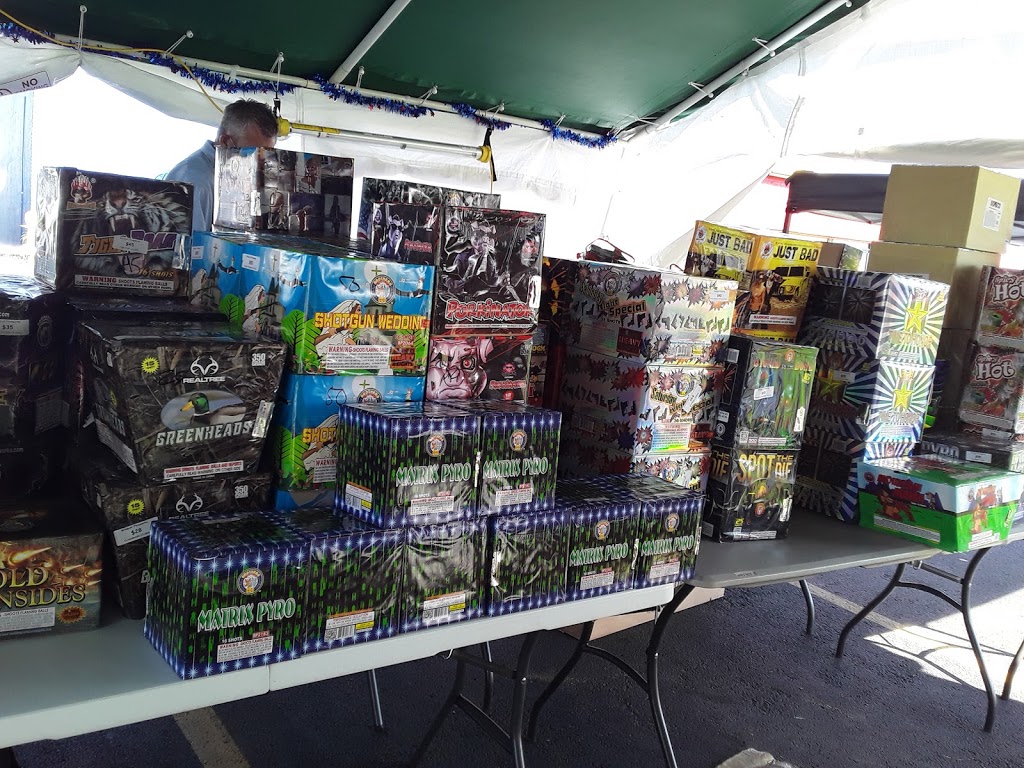 Wildcat Fireworks | 2040 B, Lexington Rd, Nicholasville, KY 40356, USA | Phone: (859) 887-2552