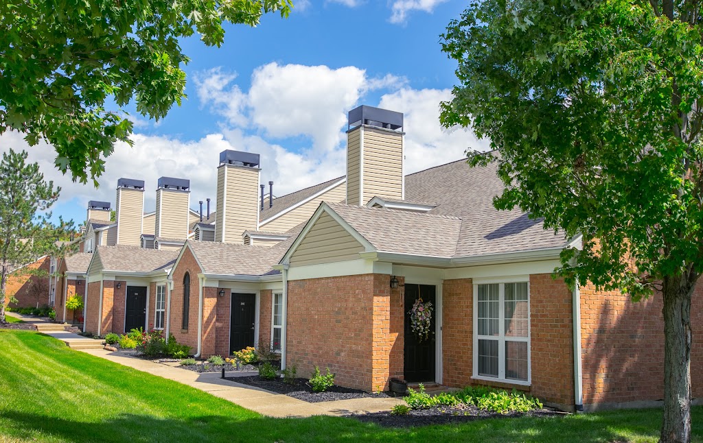 Williamsburg Townhomes Rental Homes | 6636 Deerfield Dr, Northfield, OH 44067, USA | Phone: (330) 778-4247