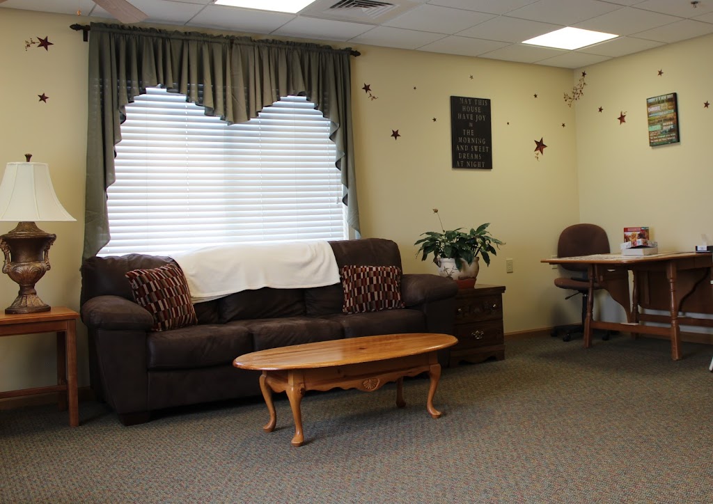 Marion Assisted Living Community LLC | 200 Eisenhower Dr, Marion, KS 66861, USA | Phone: (620) 382-3000