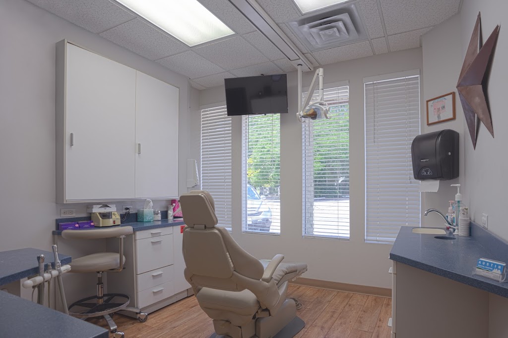 Austin Dental Center, PC | 2304 Hancock Dr #1, Austin, TX 78756, USA | Phone: (512) 233-6645