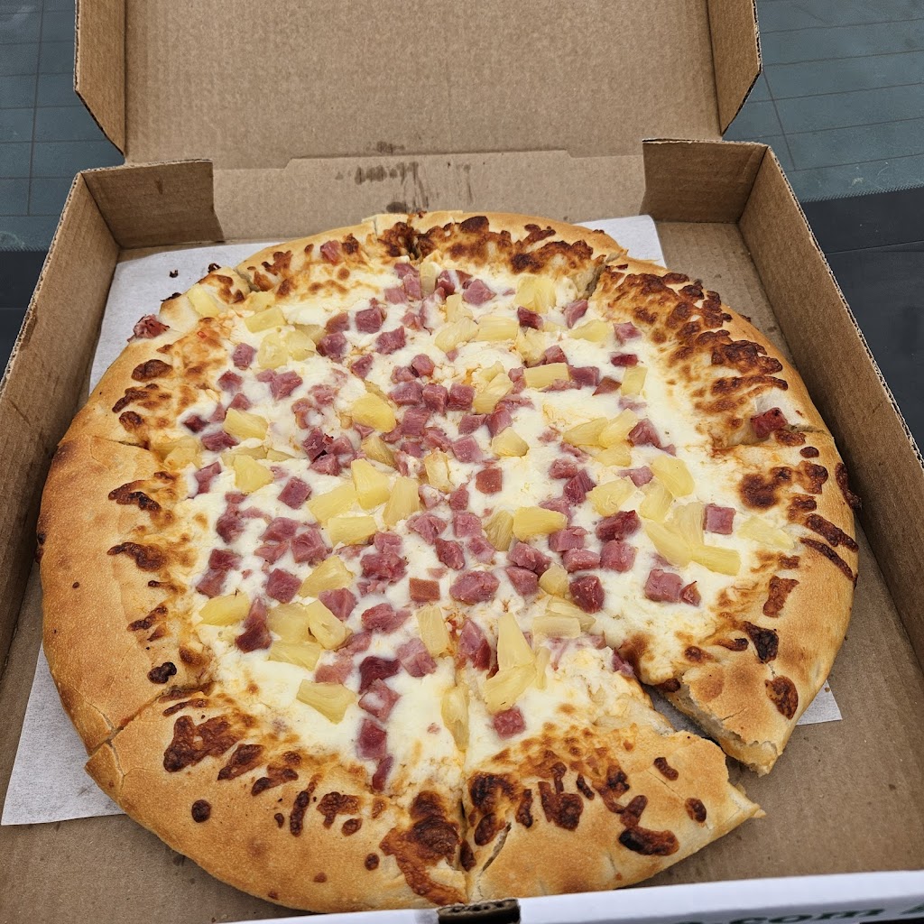 Coccas Pizza | 1494 W Liberty St, Hubbard, OH 44425, USA | Phone: (330) 759-8333