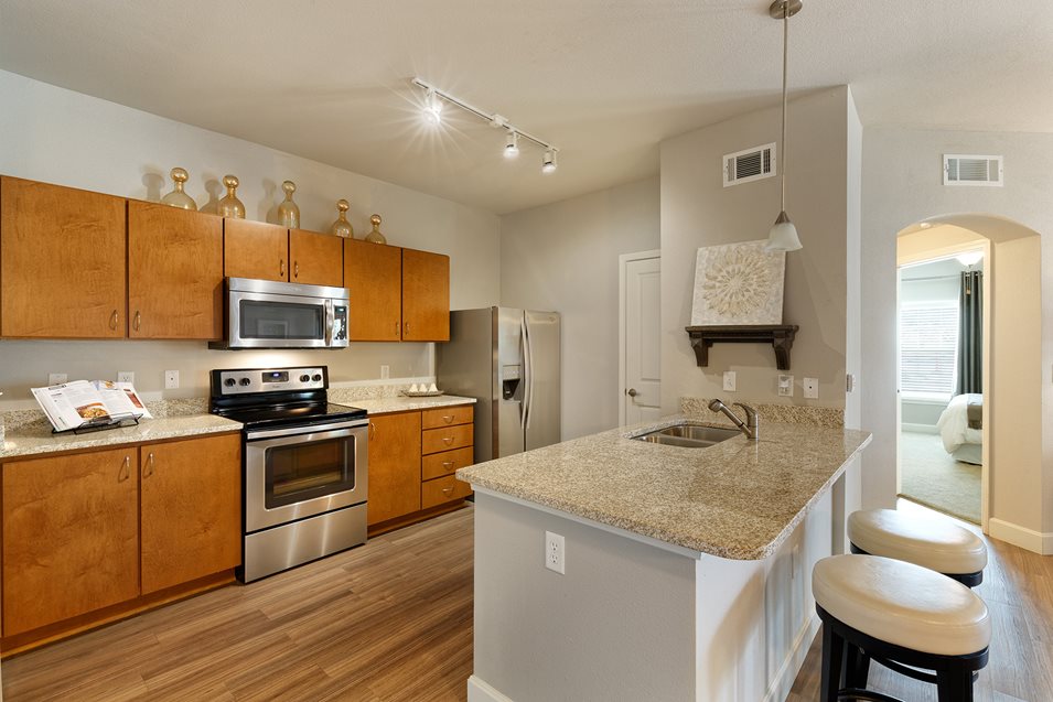 Corbin Greens Apartments | 14000 Russell St, Overland Park, KS 66223, USA | Phone: (913) 402-2029