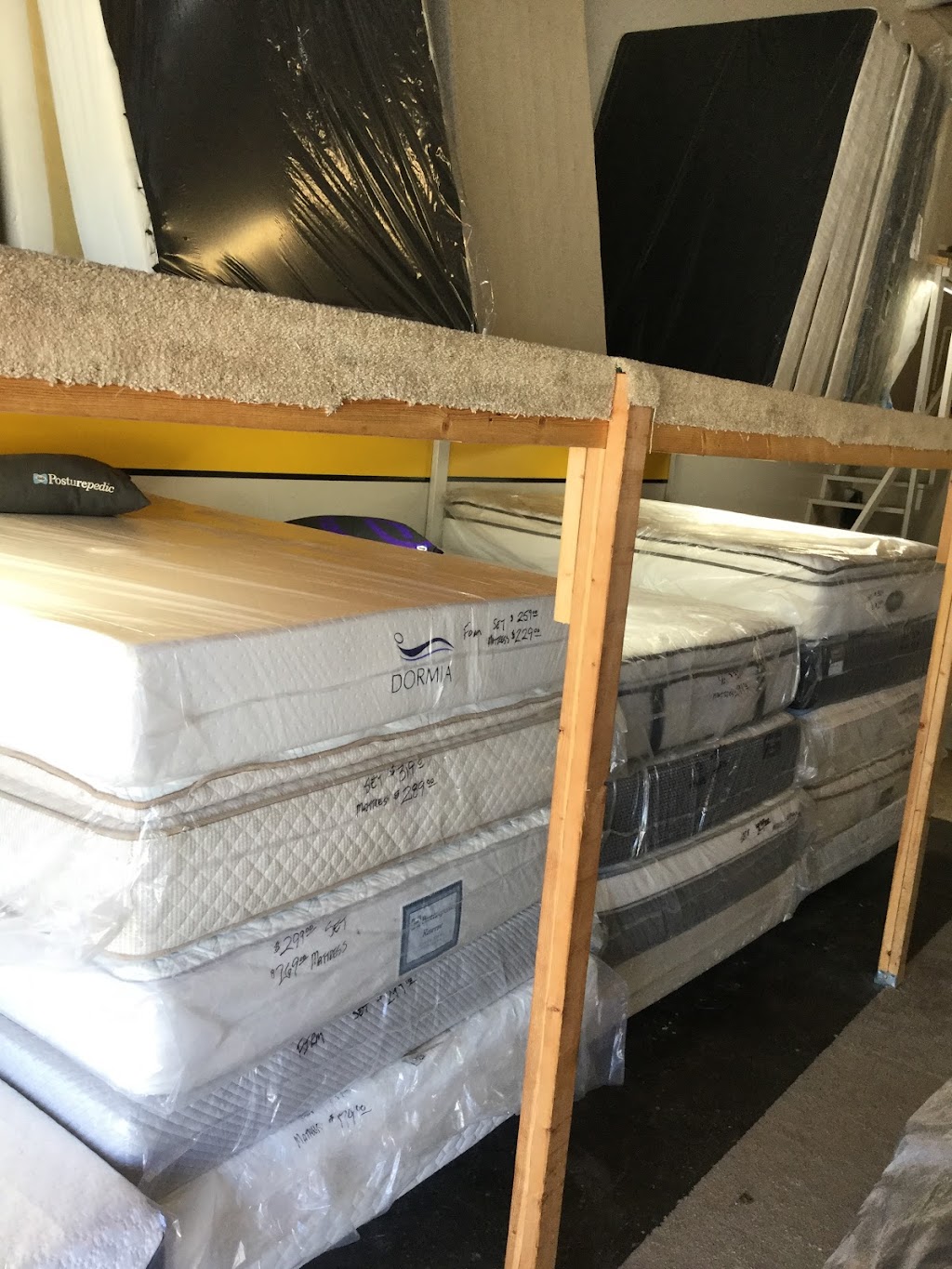 Mattress Clearance Center LLC | 9632 Katy Dr D-3, Hudson, FL 34667, USA | Phone: (727) 495-3623