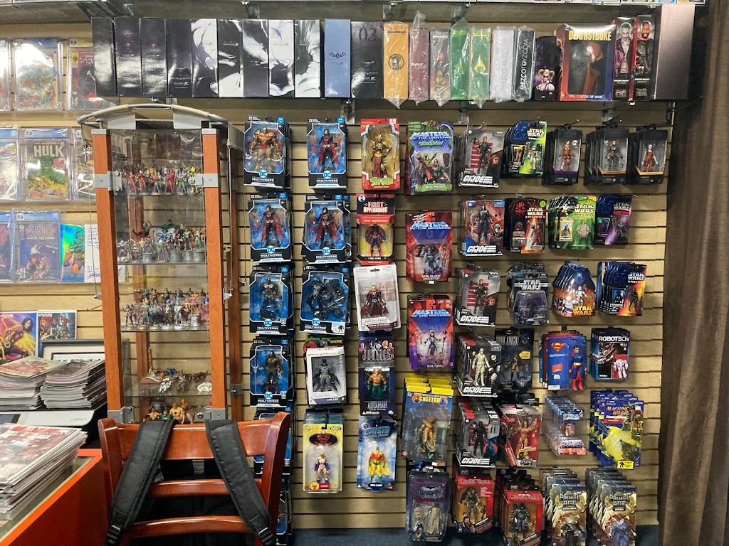 D Js Universal Comics | 11390 Ventura Blvd, Studio City, CA 91604, USA | Phone: (818) 761-3465