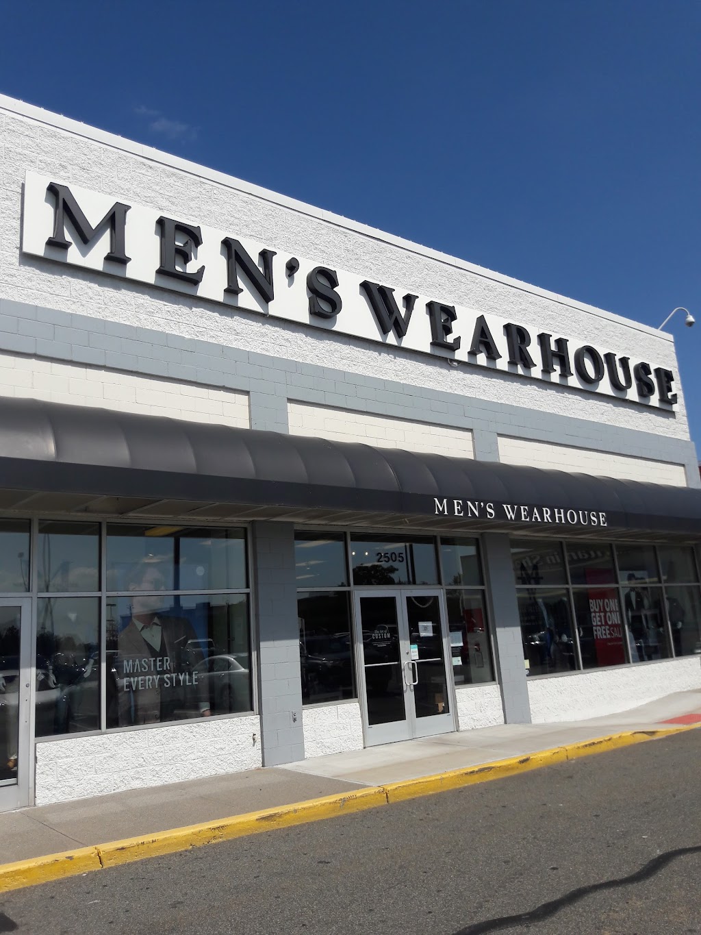 Mens Wearhouse | 2505 Richmond Ave, Staten Island, NY 10314, USA | Phone: (718) 982-5751