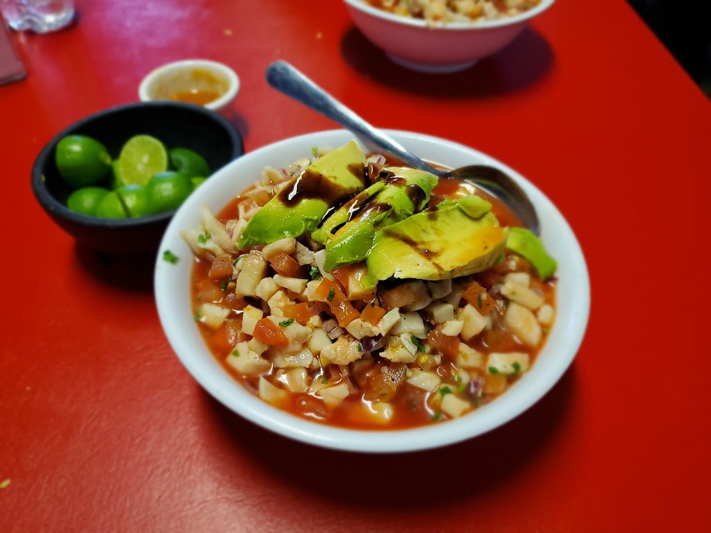 San Carlos Mariscos Y Cahuamanta | 6102 S Nogales Hwy, Tucson, AZ 85706, USA | Phone: (520) 631-6939