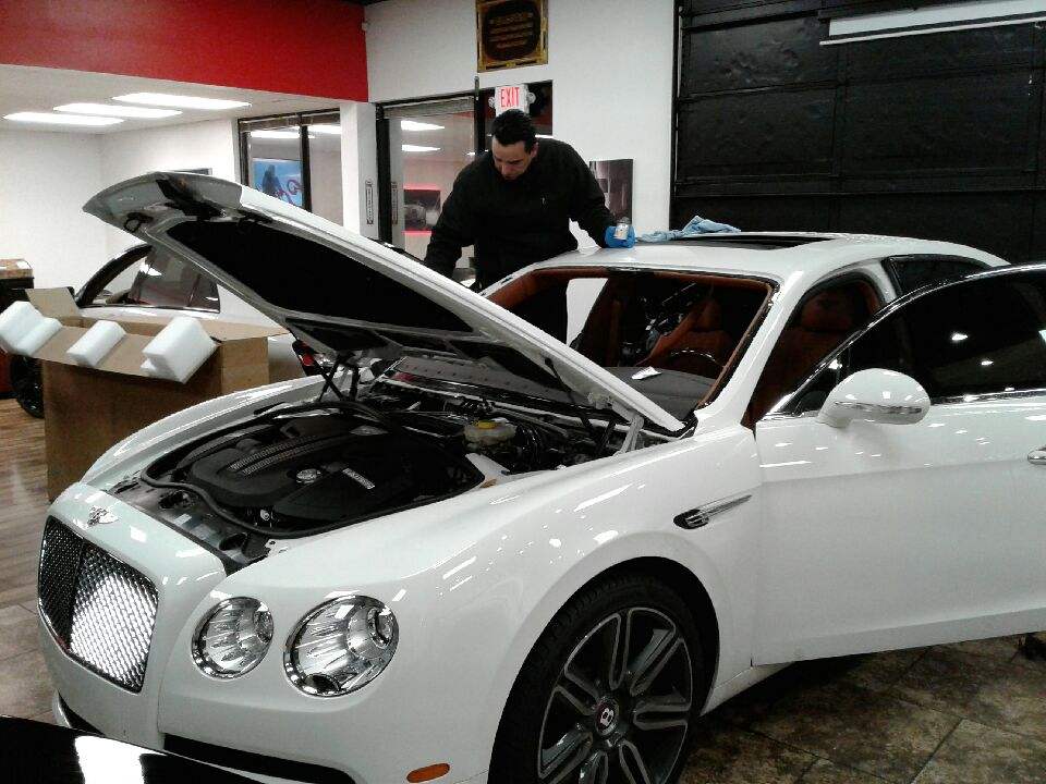 STARLITE AUTO GLASS | 8280 Keegan Way, Elk Grove, CA 95624, USA | Phone: (916) 796-8627